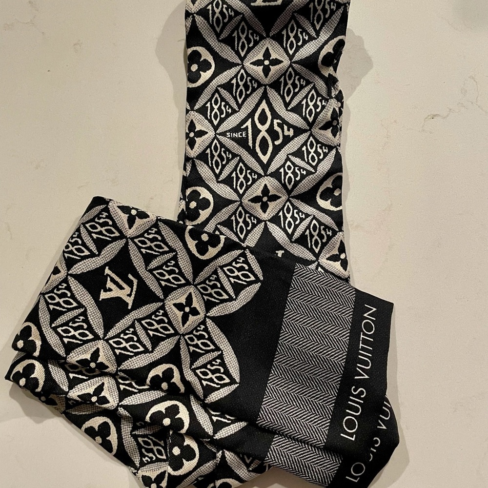 Louis Vuitton SINCE 1854 BANDEAU